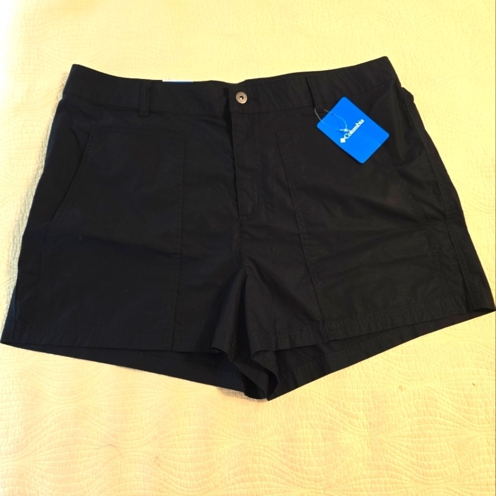 NWT Columbia Ladies Washed Out Black Shorts